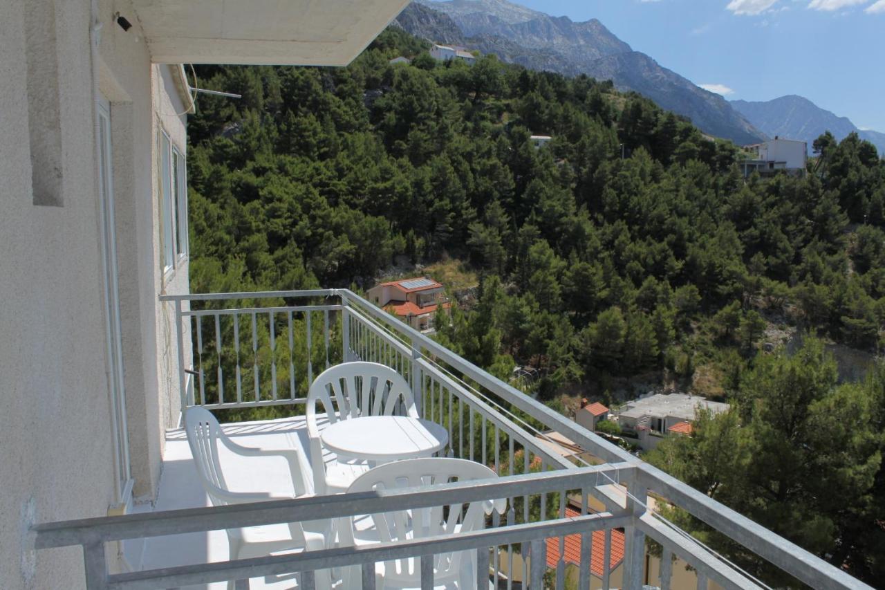 Apartments And Rooms With Parking Space Brela, Makarska - 6895 Exterior foto